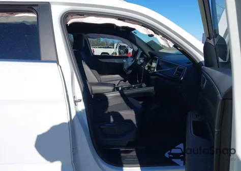 2024 Volkswagen Atlas Cross Sport 2.0T Se z USA, uszkodzony, nr VIN 1V2DE2CA9RC233288